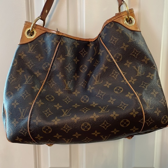 Louis Vuitton Galliera Handbag Monogram Canvas PM - Picture 7 of 9